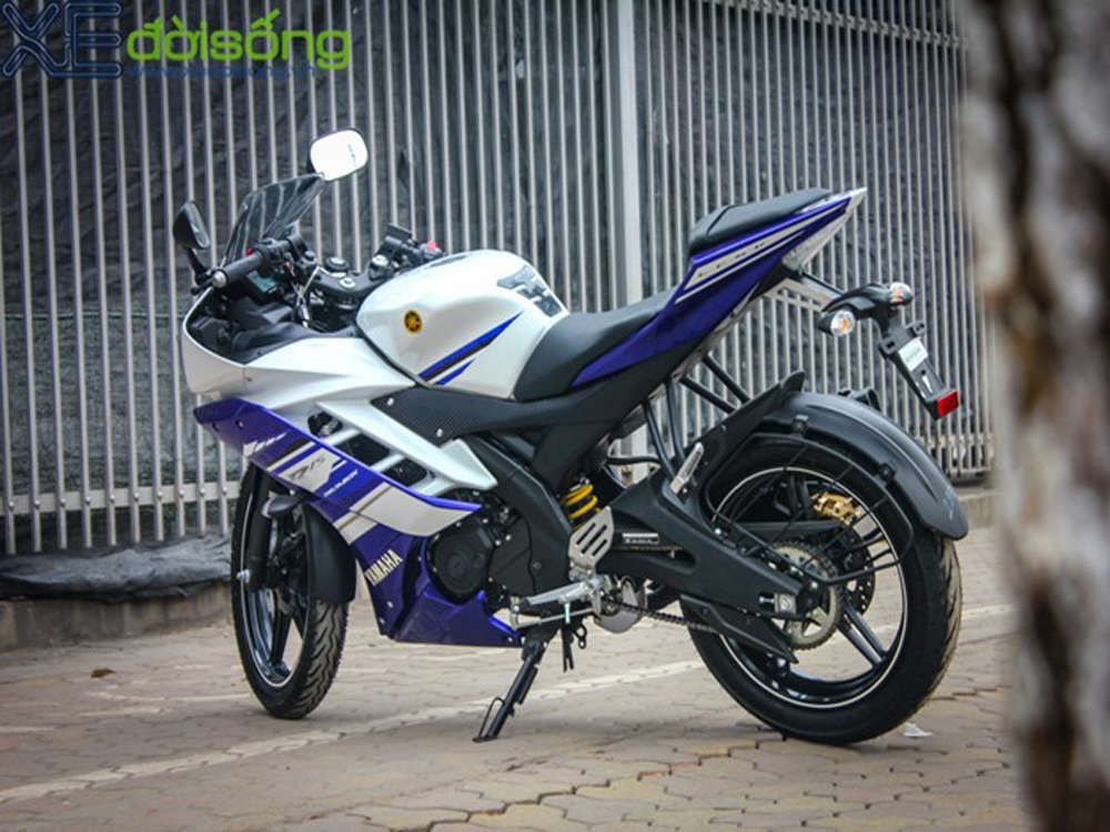 Yamaha R15 2014